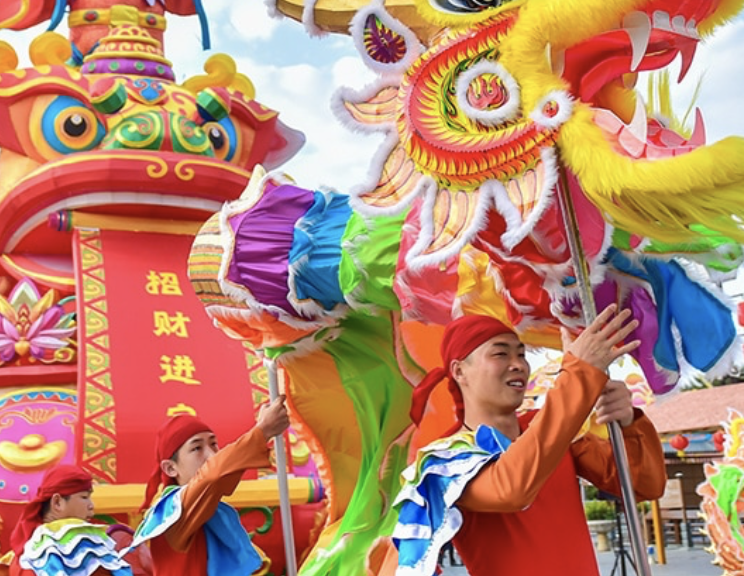 What are China's seven major holidays?